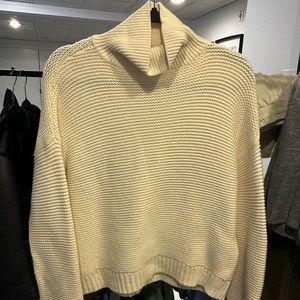 Vince turtle neck sweater